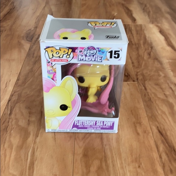 Funko My Little Pony Movie POP Fluttershy - Picture 2 of 8